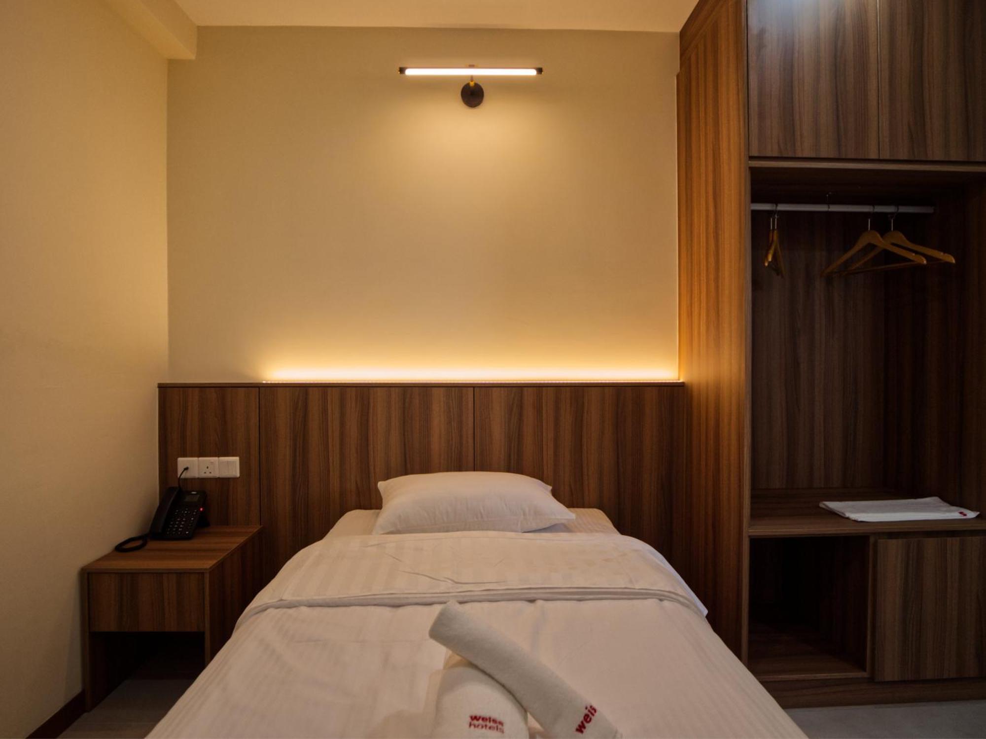 Weiss Hotels Kepong Baru Kampong Jawa Tengah Habitación foto