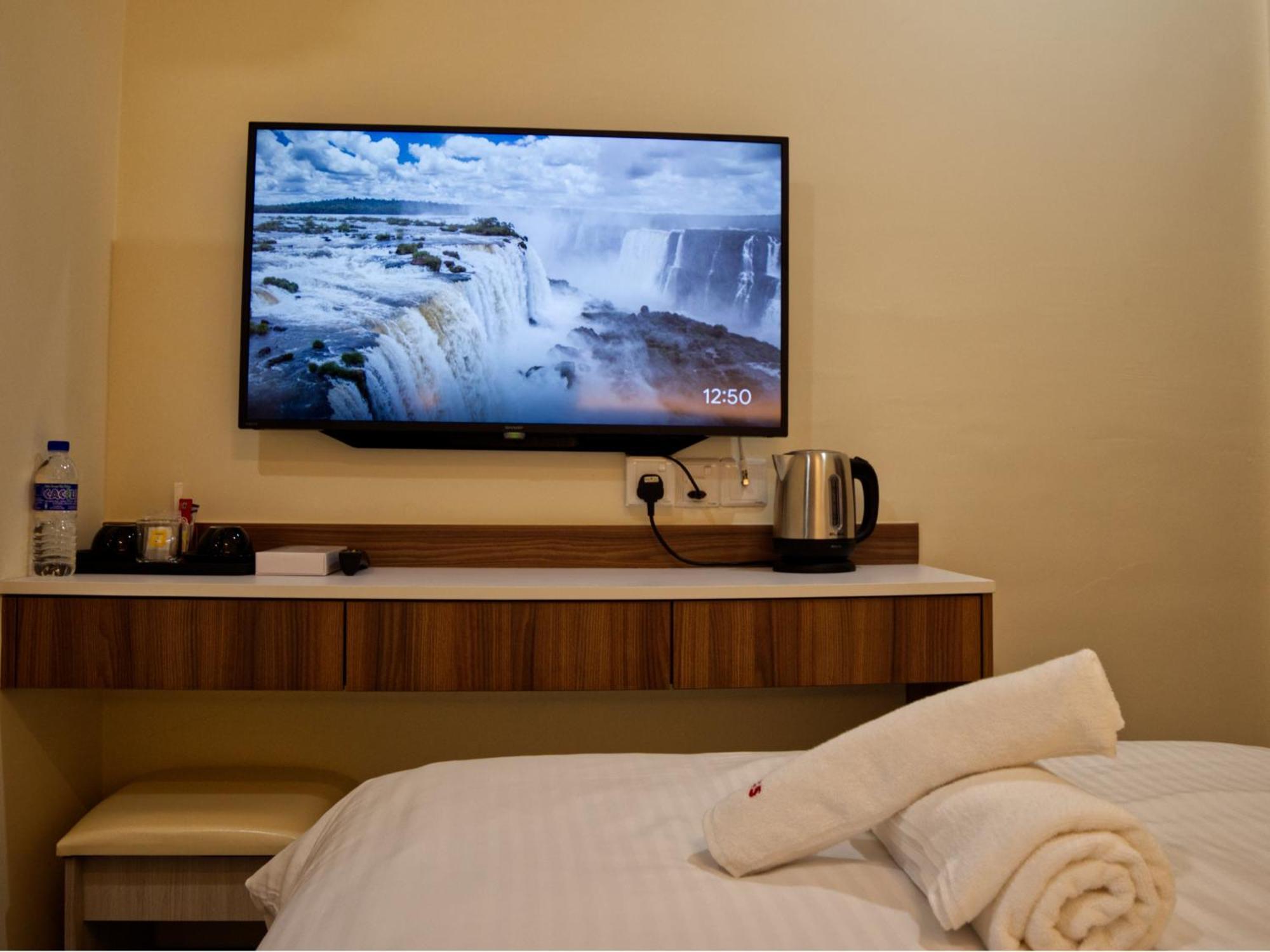 Weiss Hotels Kepong Baru Kampong Jawa Tengah Habitación foto
