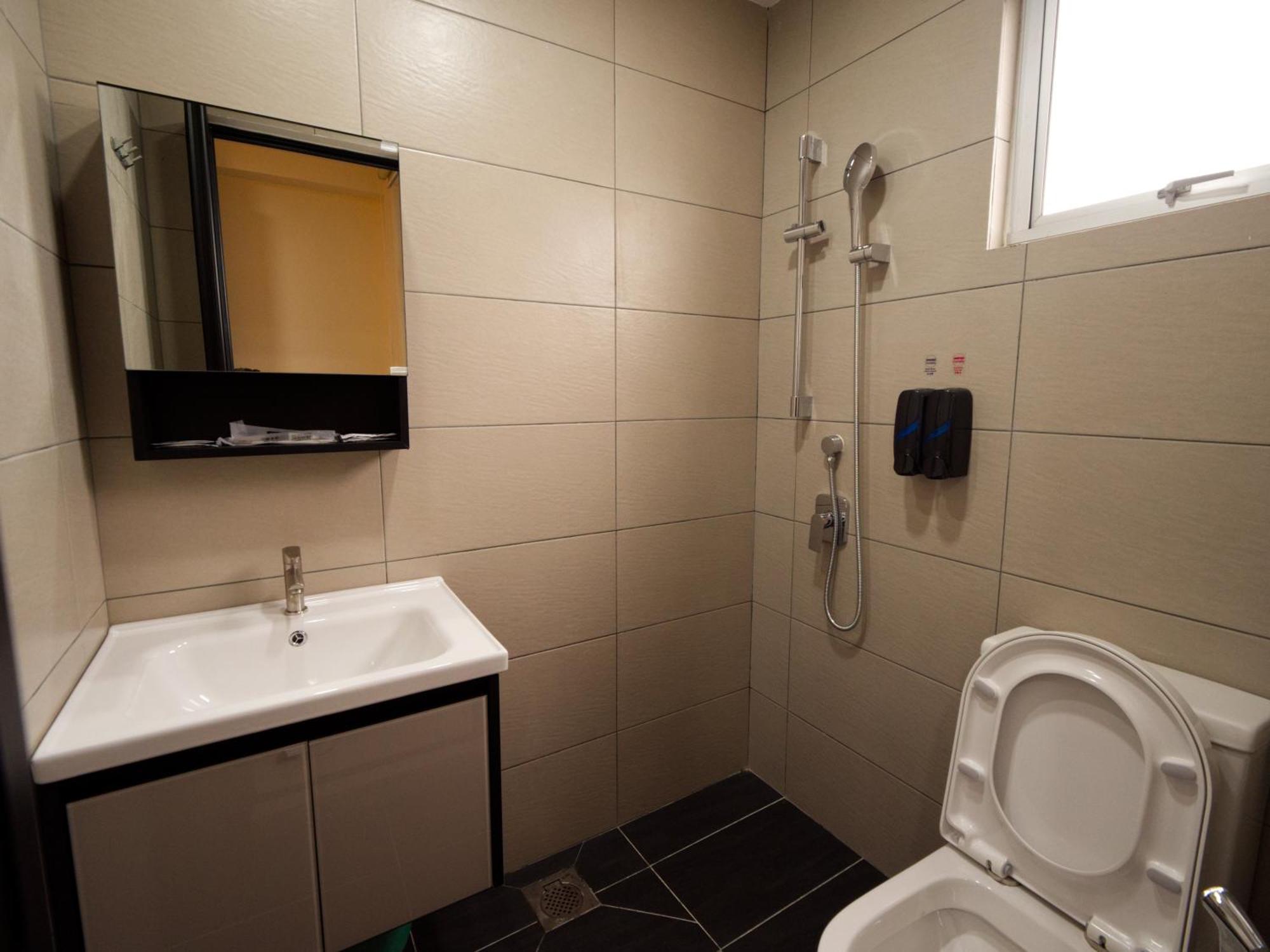 Weiss Hotels Kepong Baru Kampong Jawa Tengah Habitación foto